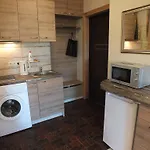 Azuolas Apartment *